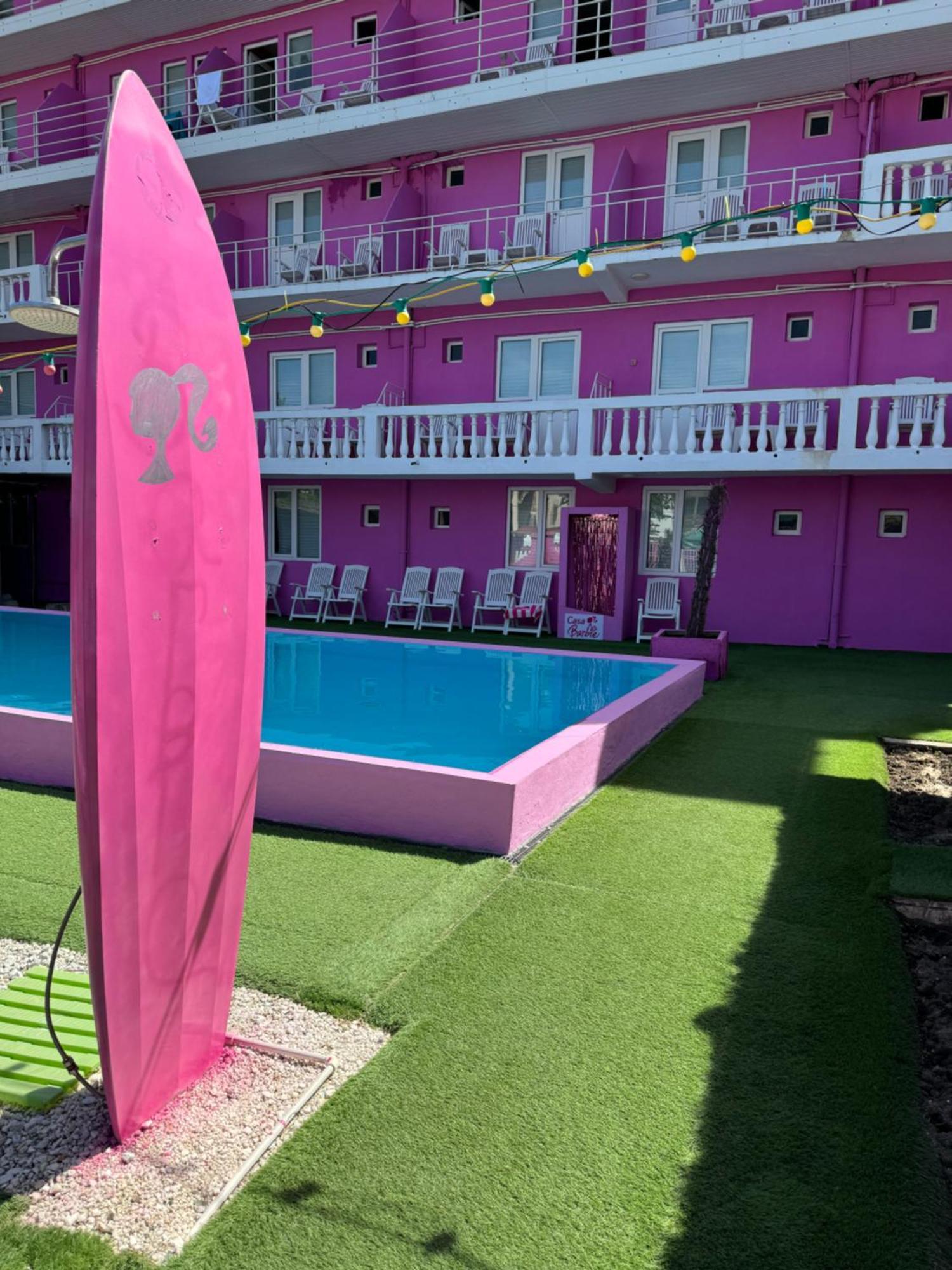 Casa Barbie Costinesti Vandrarhem Exteriör bild