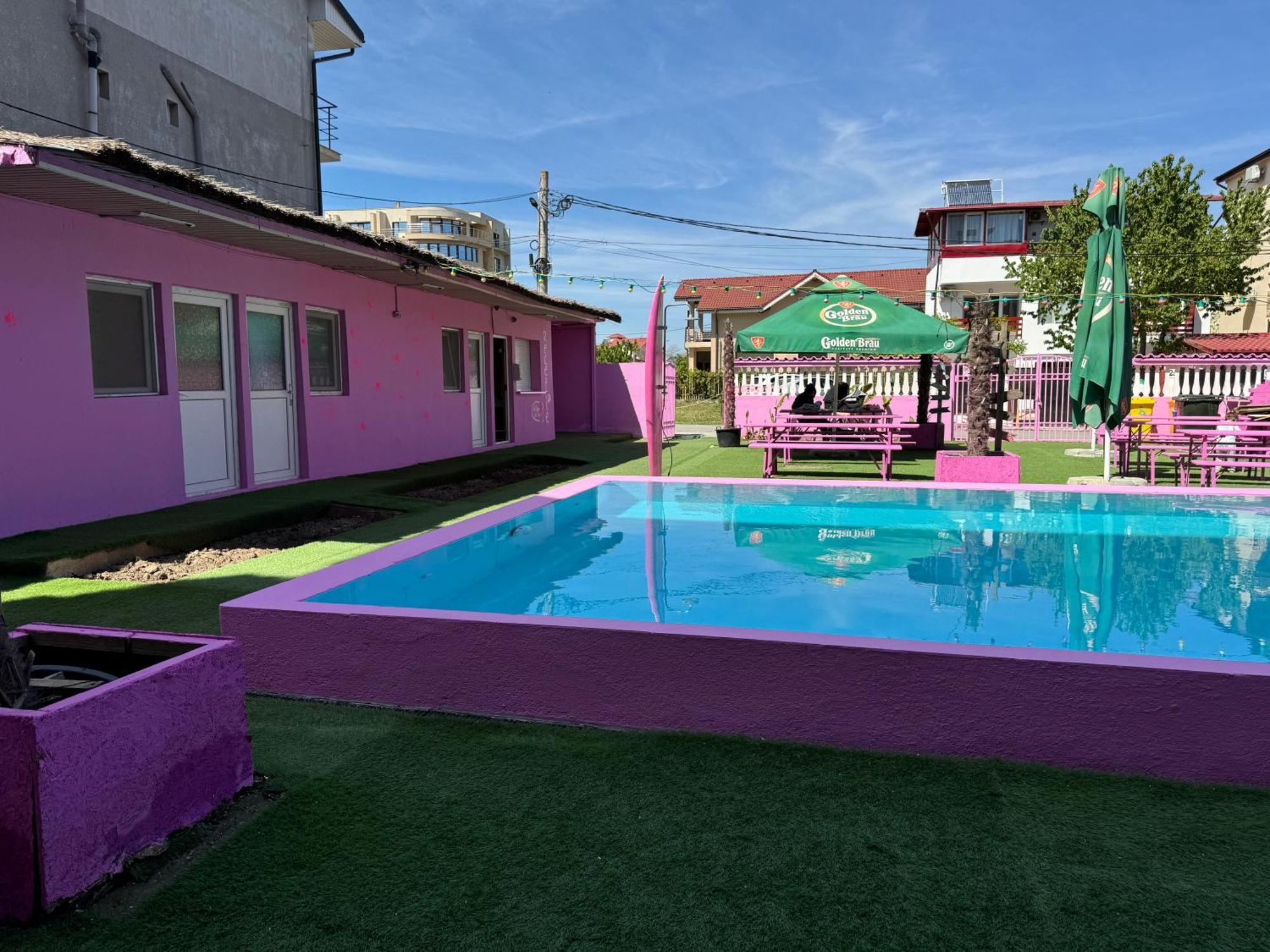 Casa Barbie Costinesti Vandrarhem Exteriör bild